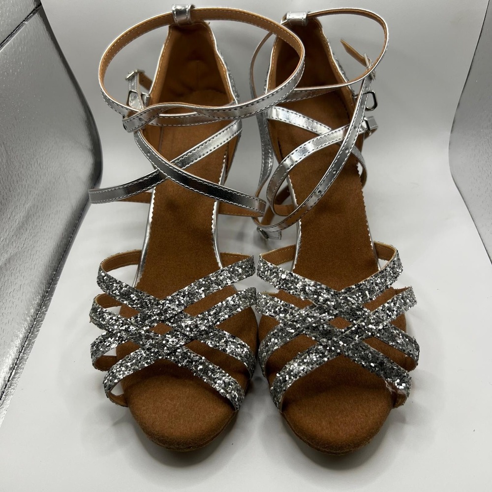 NEW Dance And Sway Women's Size 9 Gray Shoes Flared Heel 2.8"